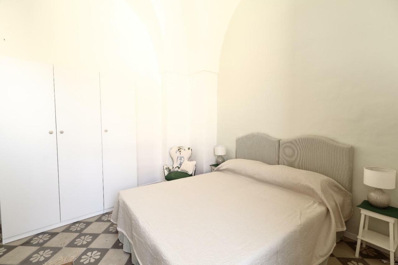 Slow Lecce - Old Town Apartment Sit المظهر الخارجي الصورة